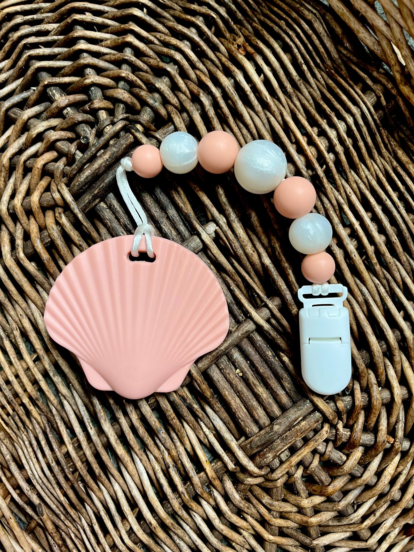 Silicone Pendant Teether - Sea Shell
