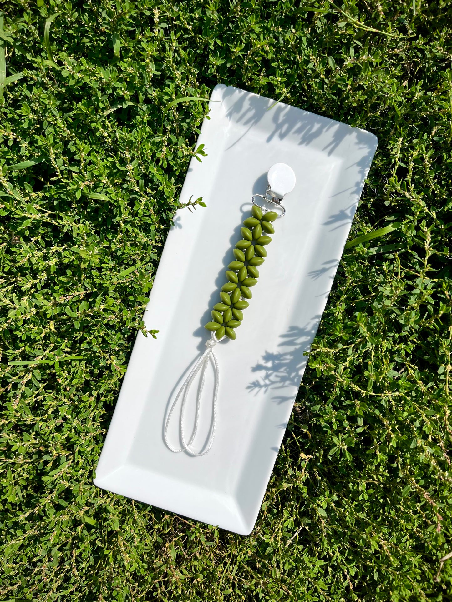 Saucer Bead Soother Clip